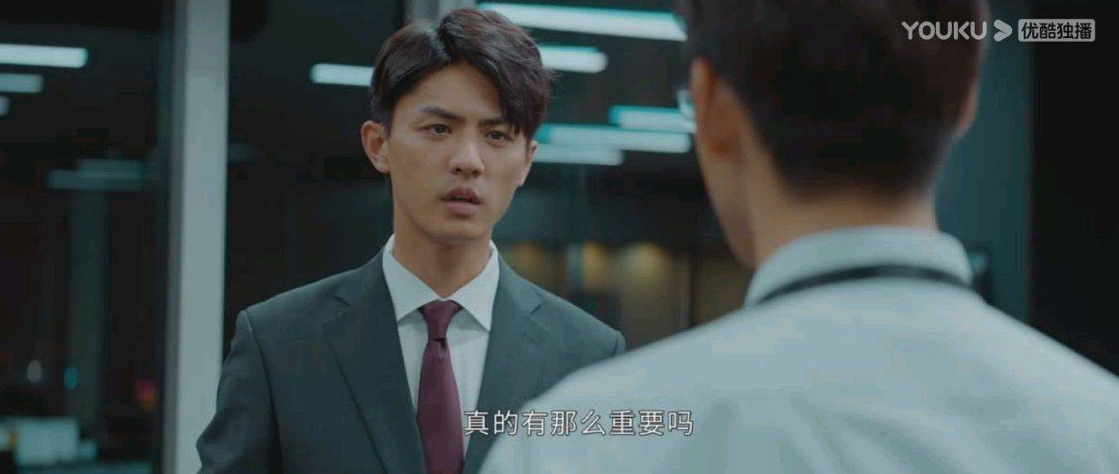 科技重塑荣耀，平凡生活因你而不同——平凡荣耀最新剧情解析