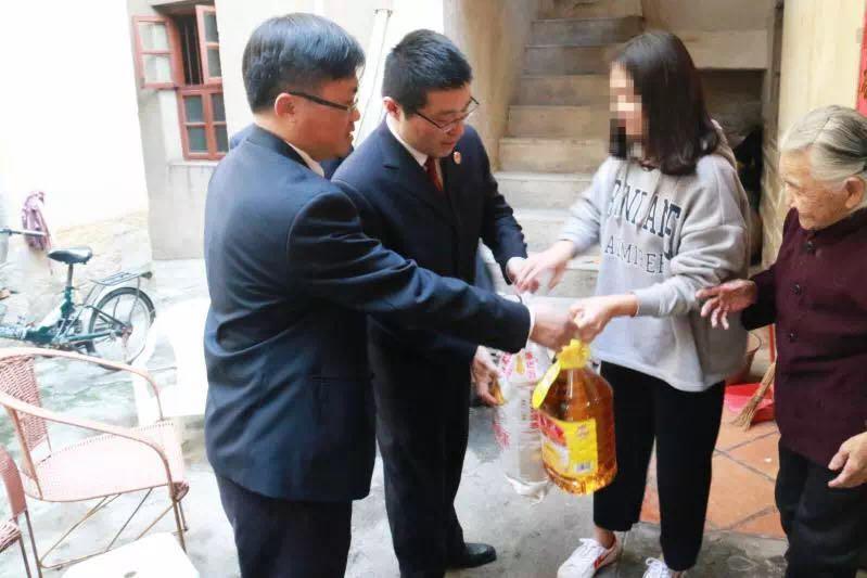 龙海车祸最新消息与一场自然之旅寻求内心宁静的交汇点